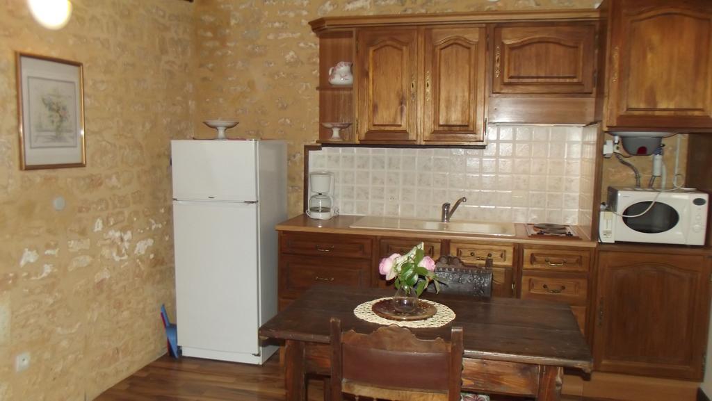 Salignac Eyvigues Gites Des 3 Vallees מראה חיצוני תמונה